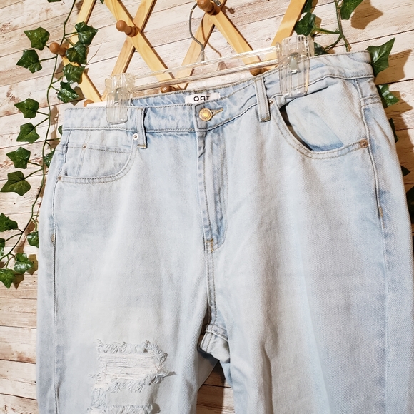 OAT New York High Rise Miami Light Wash Denim Jeans Boyfriend Raw Hem New NWT - Picture 4 of 10